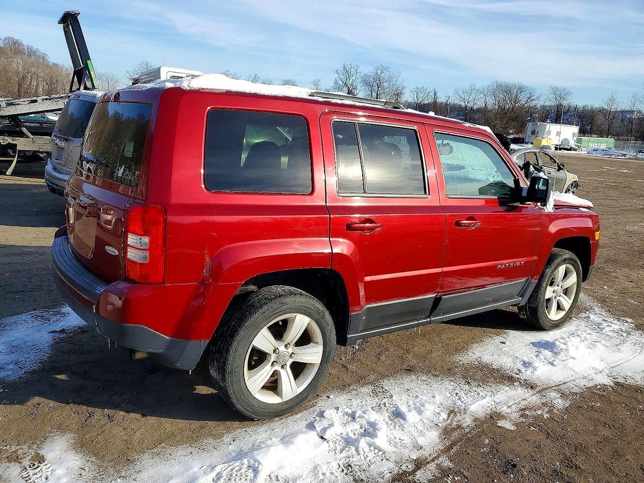 2015 Jeep Patriot Latitude - Фото 3