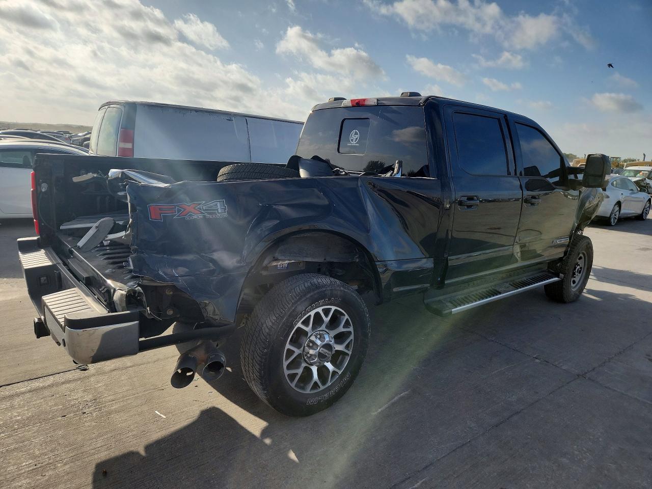 2020 Ford F250 Super Duty - Фото 3
