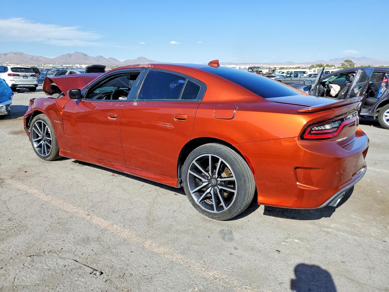 2021 Dodge Charger R/T - Фото 2