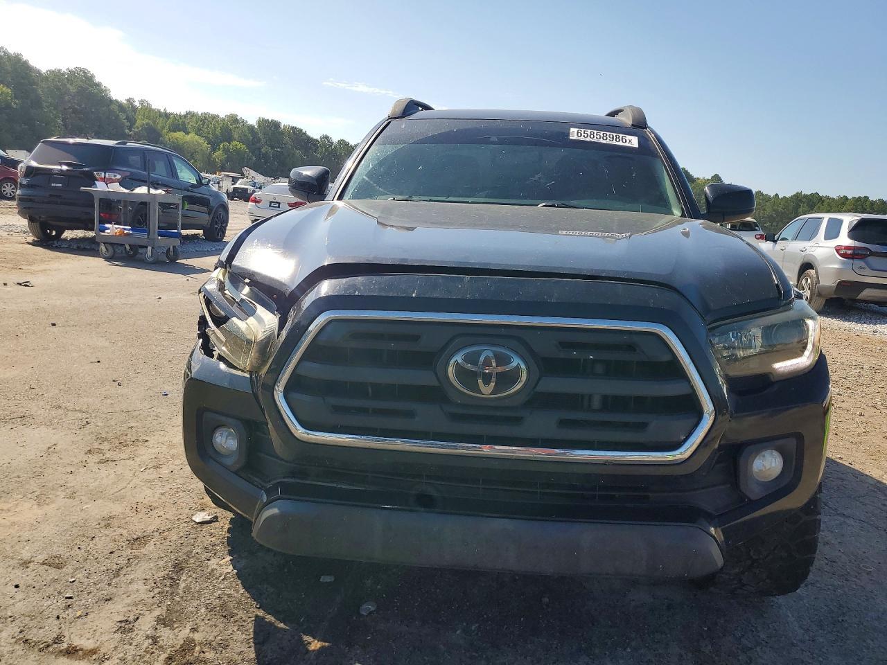 2019 Toyota Tacoma - Фото 5