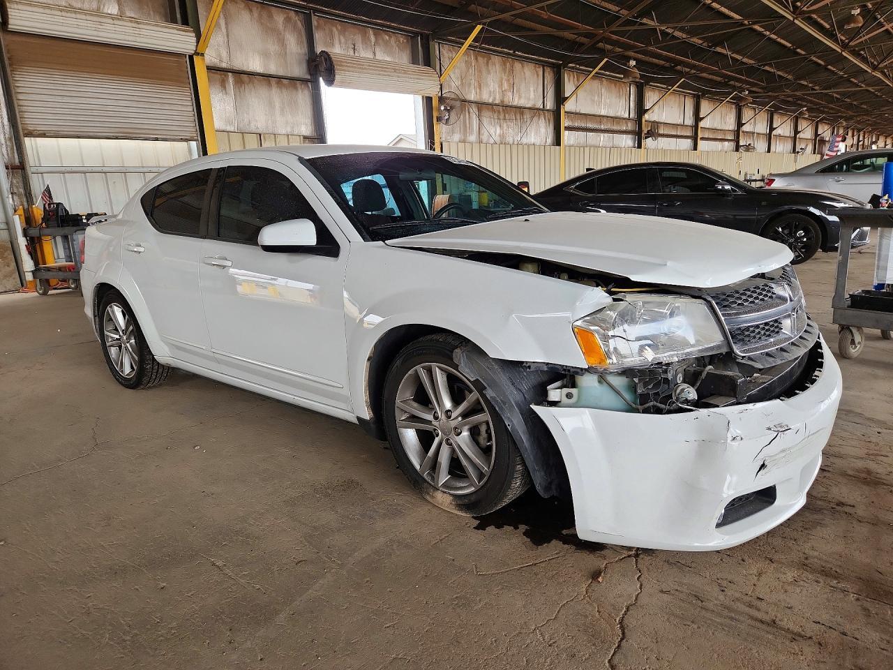 2012 Dodge Avenger Sxt - Фото 4