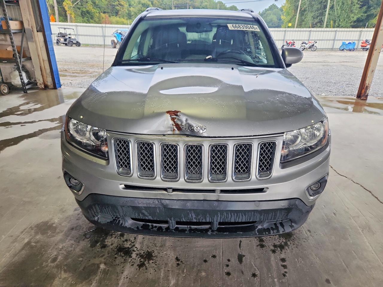 2016 Jeep Compass Latitude - Фото 5