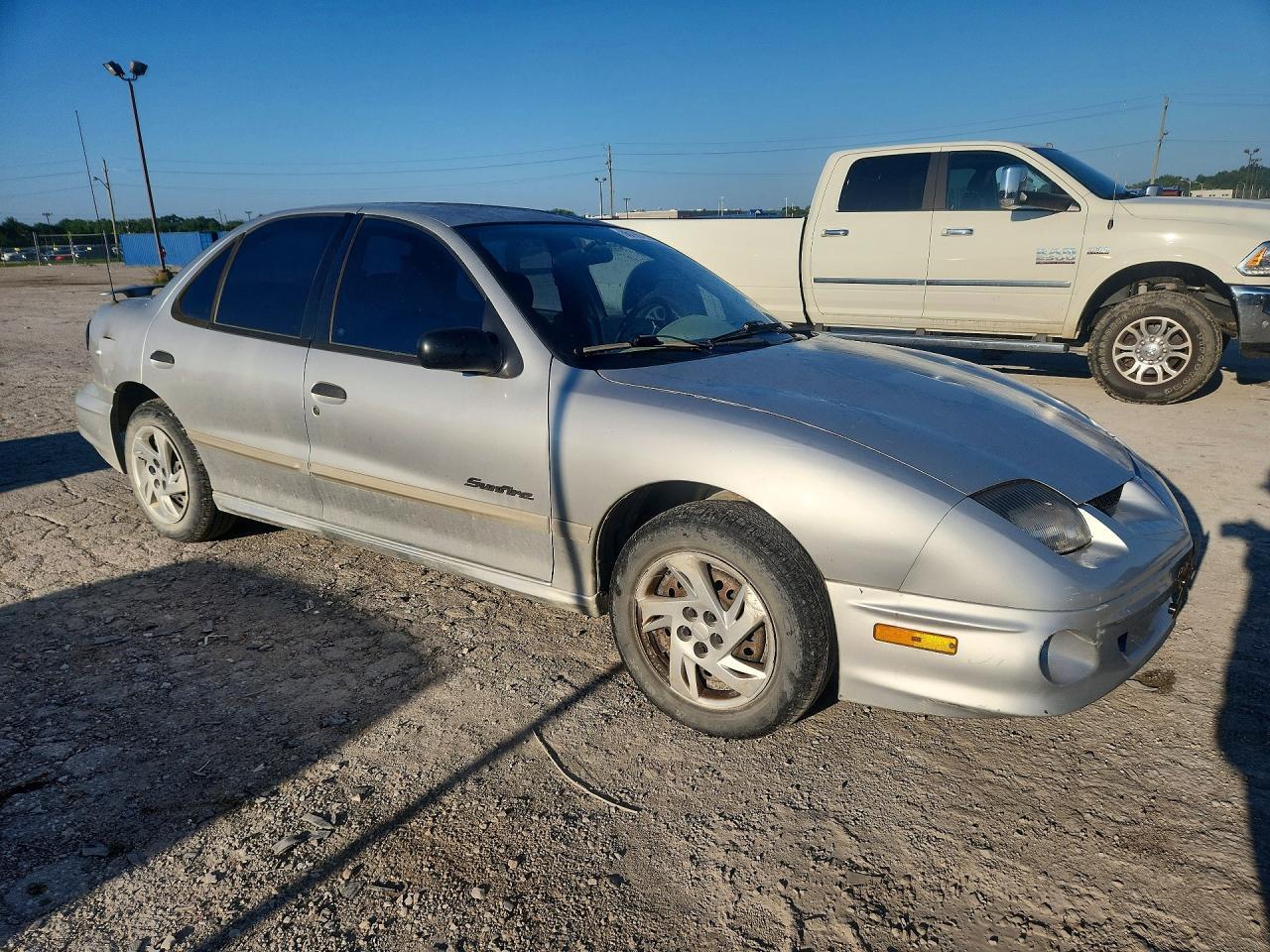 2000 Pontiac Sunfire Se - Фото 4