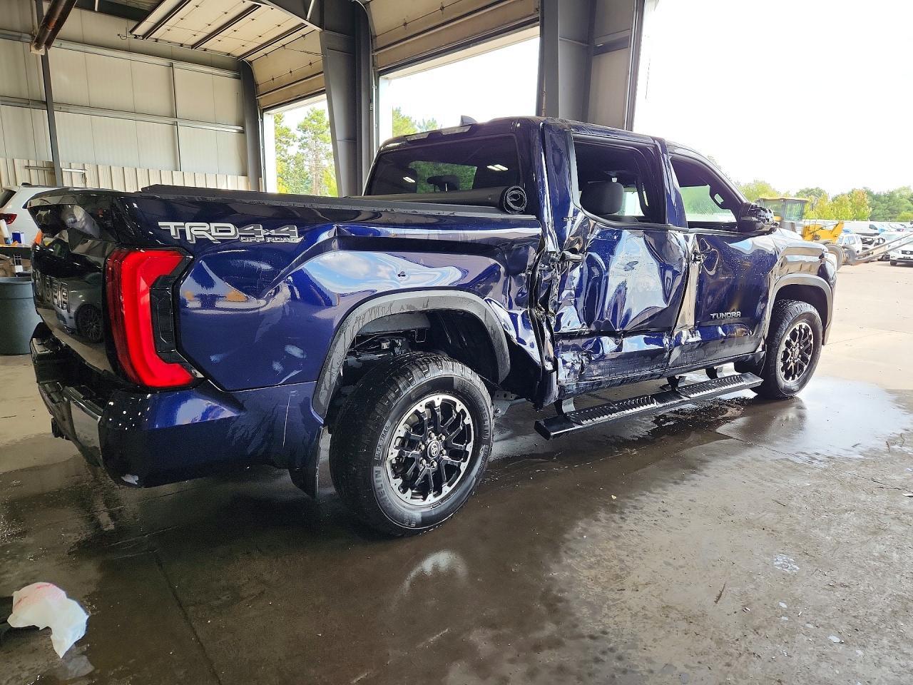 2025 Toyota Tundra Sr5 - Image 3