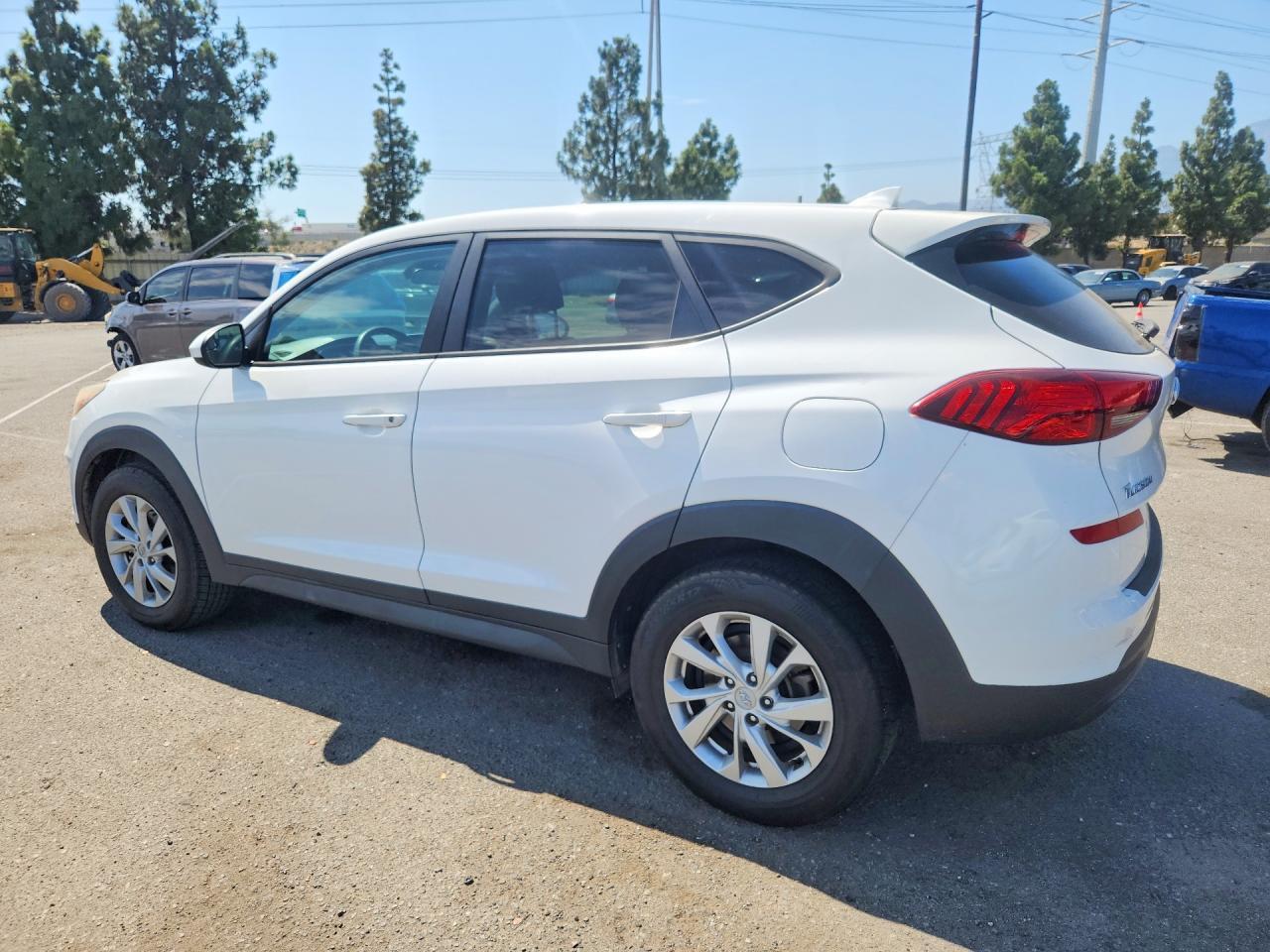 2020 Hyundai Tucson Se - Image 2