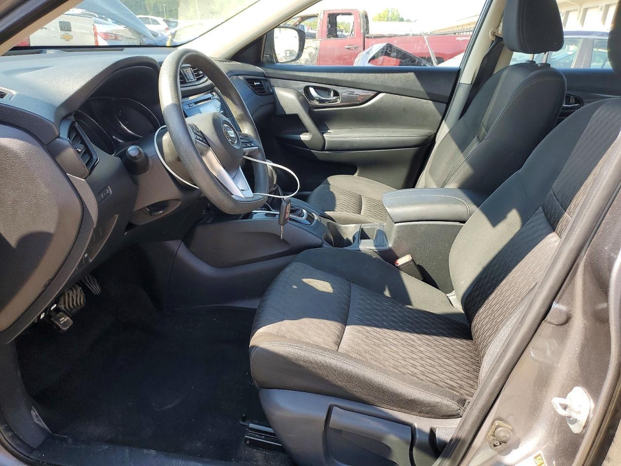 2017 Nissan Rogue S - Image 7