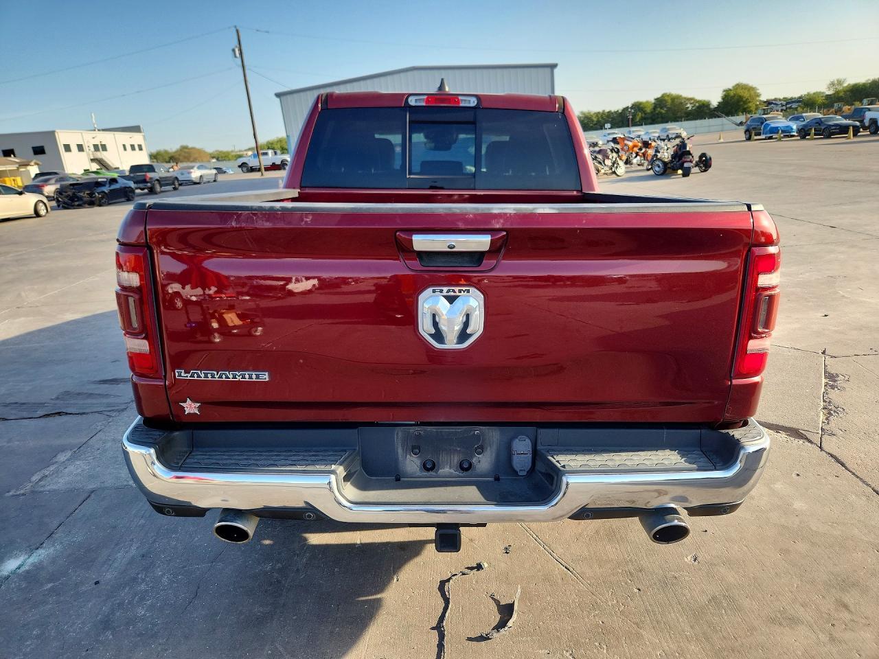 2022 Ram 1500 Laramie - Фото 6