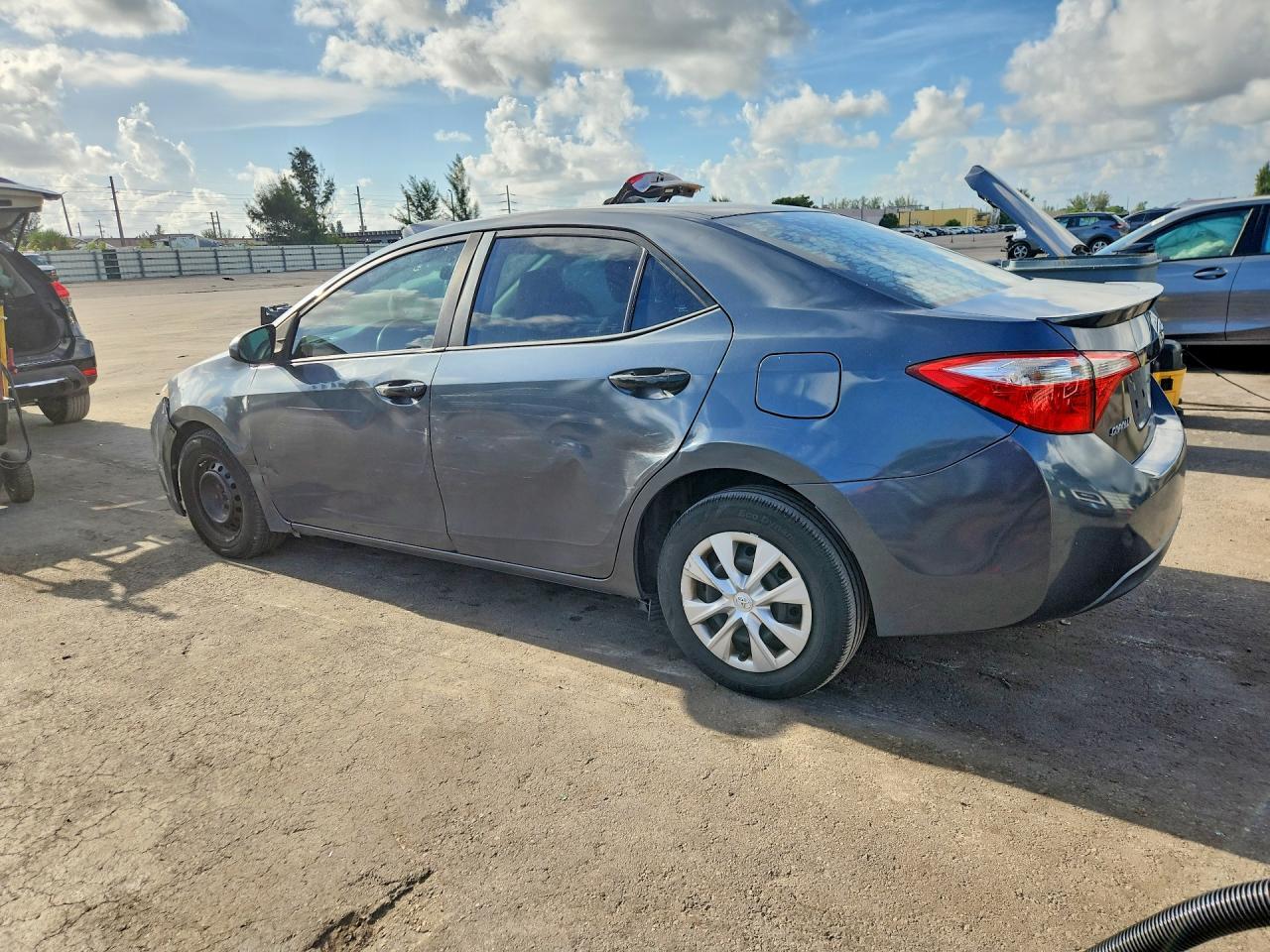 2014 Toyota Corolla Le Eco - Фото 2