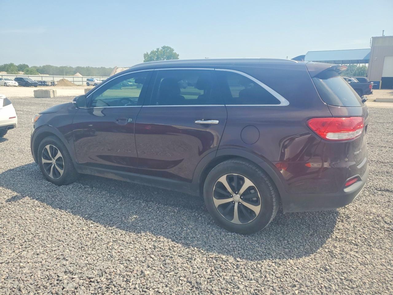 2016 Kia Sorento Ex - Image 2