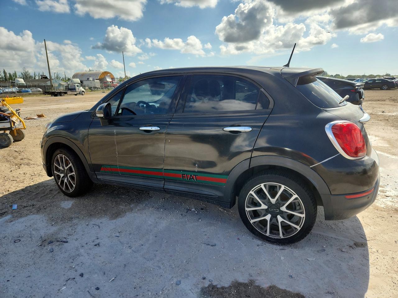 2016 Fiat 500X Trekking Plus - Фото 2