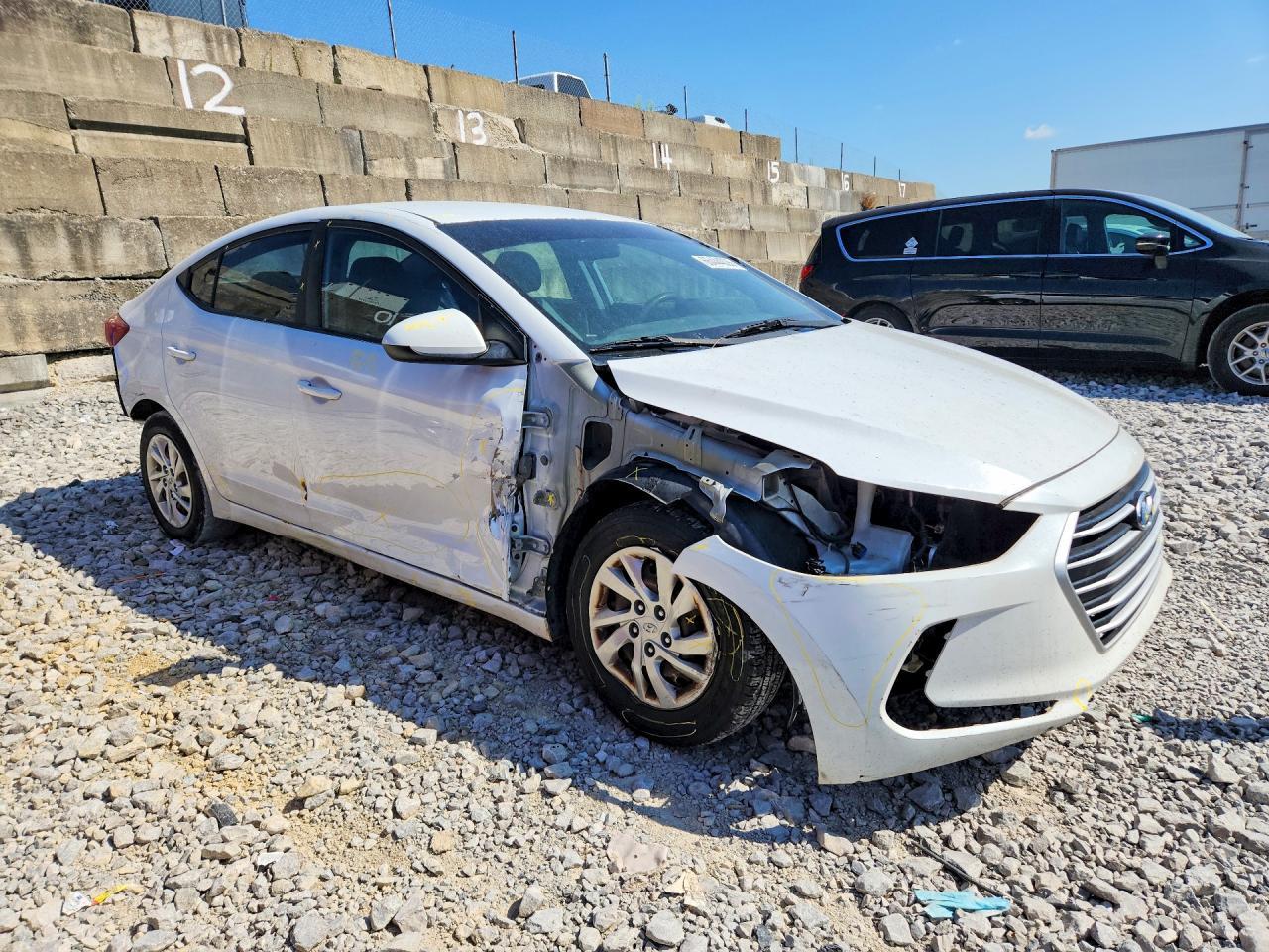 2017 Hyundai Elantra Se - Фото 4