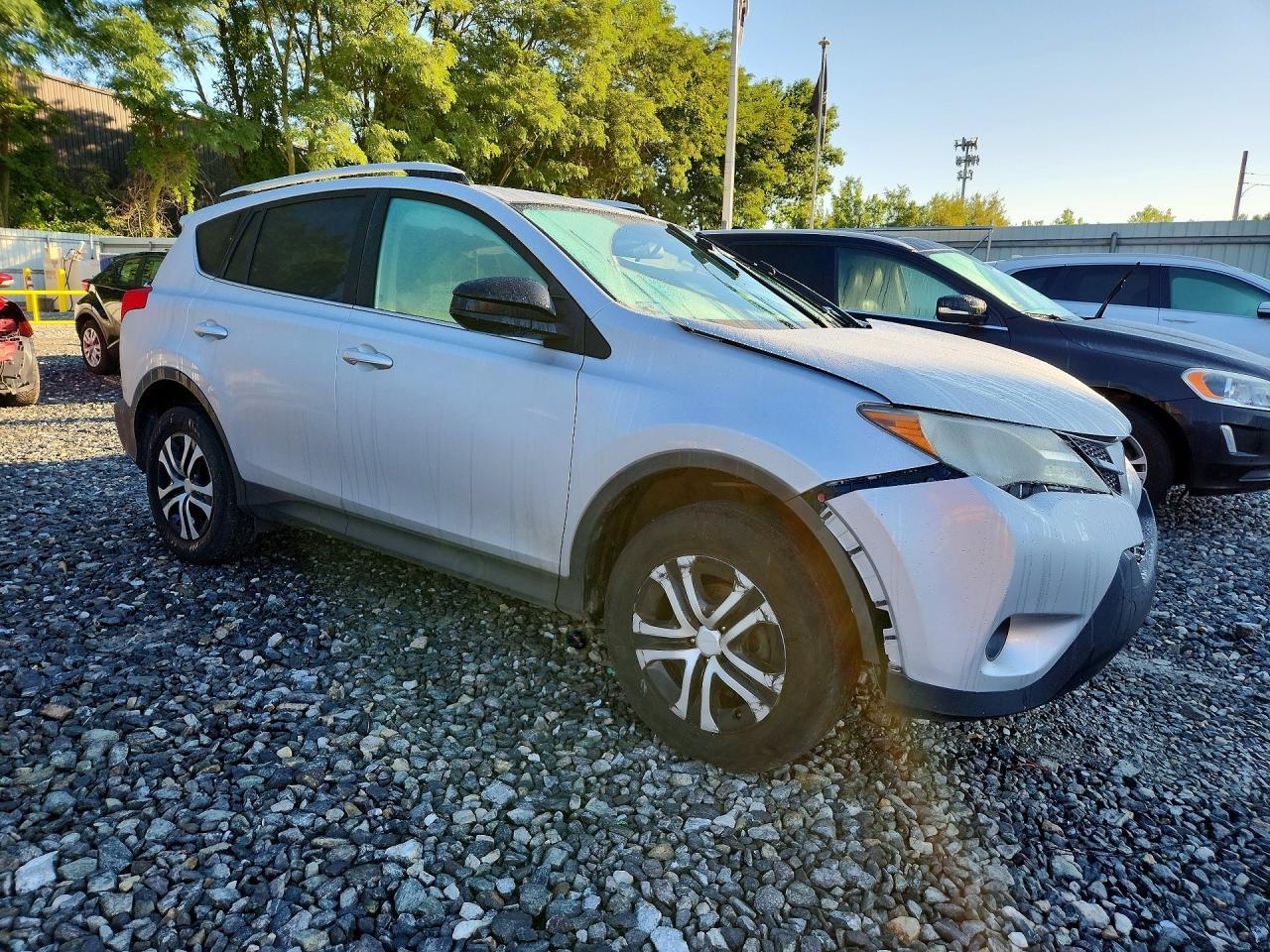 2013 Toyota Rav4 Le - Image 4