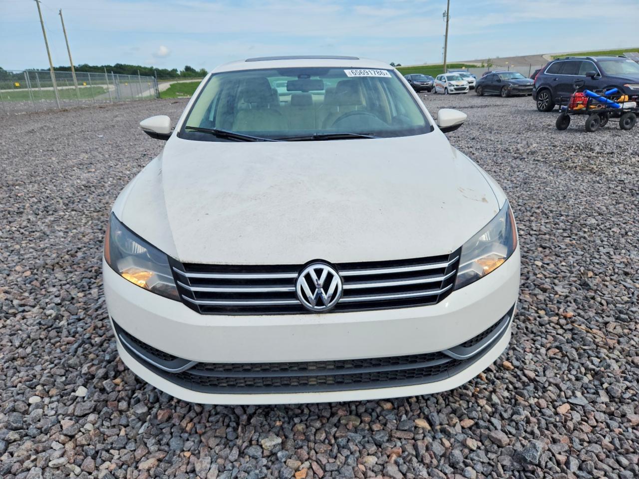 2012 Volkswagen Passat Se - Фото 5