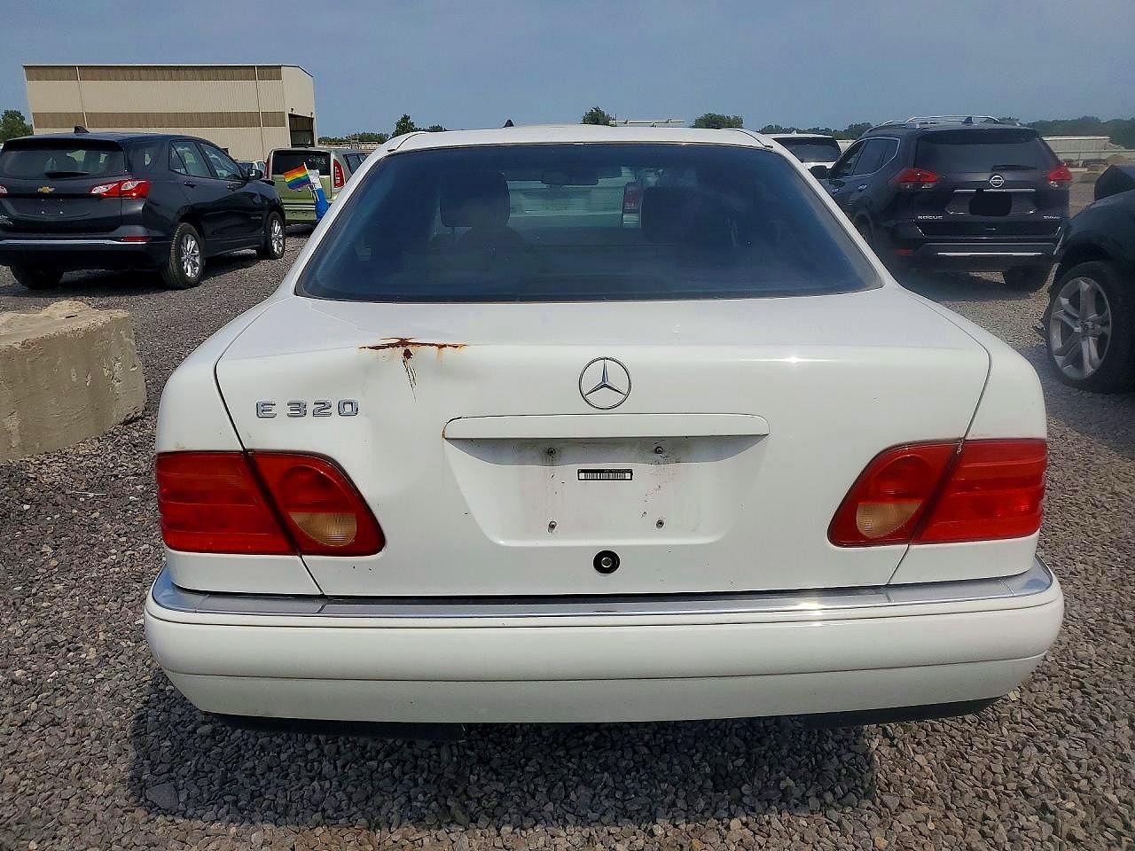 1999 Mercedes-Benz E 320 - Фото 6
