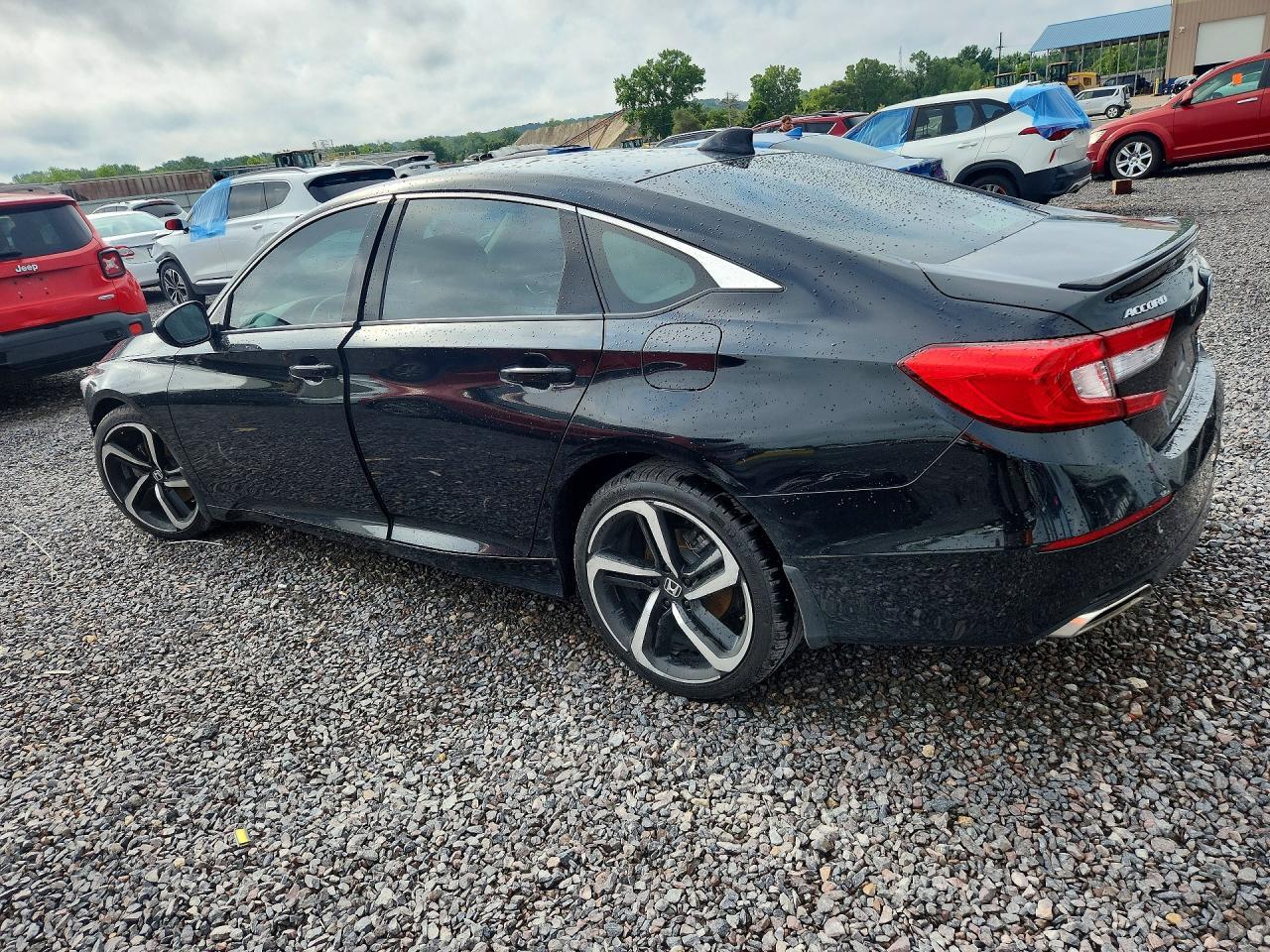 2021 Honda Accord Sport Special Edition - Фото 2