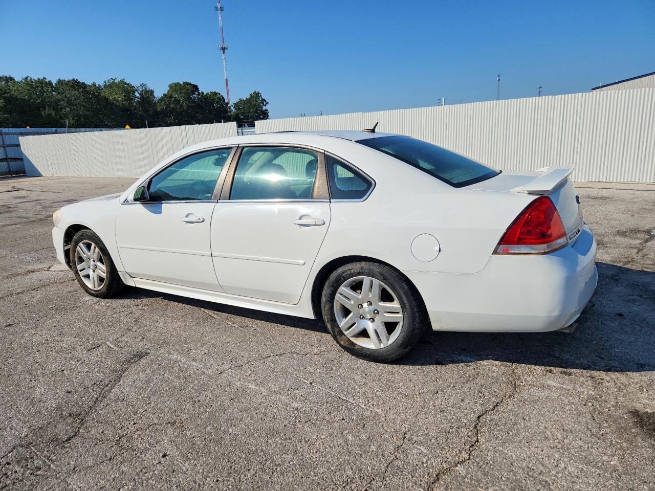 2014 Chevrolet Impala Limited Lt - Фото 2