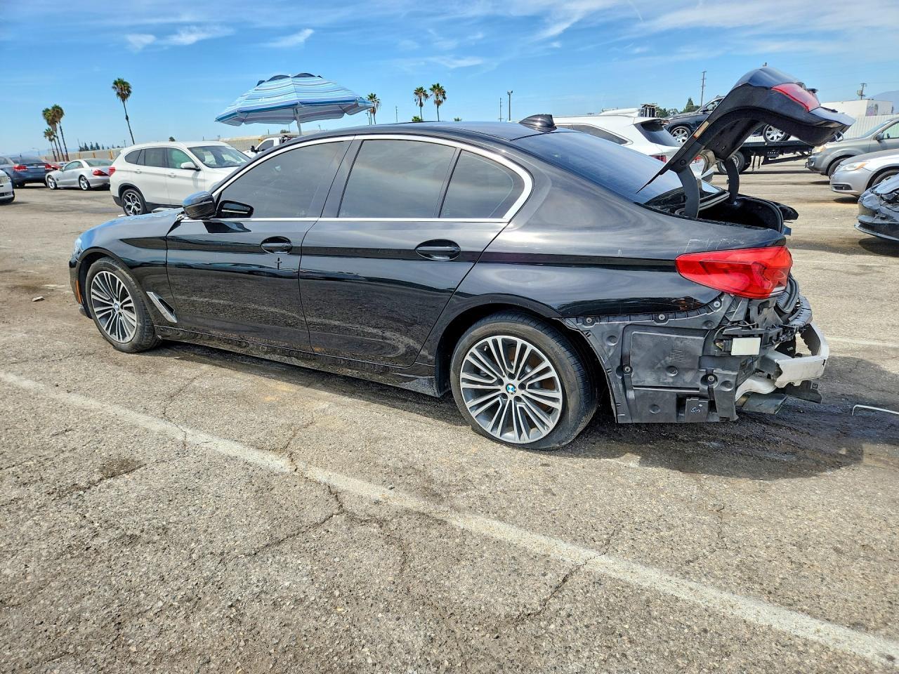 2019 BMW 530 I - Фото 2