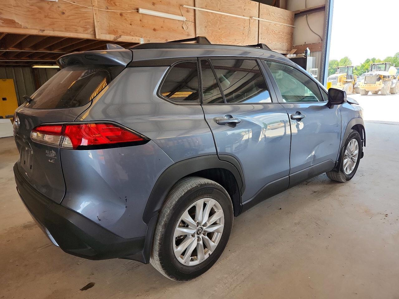 2024 Toyota Corolla Cross Le - Image 3