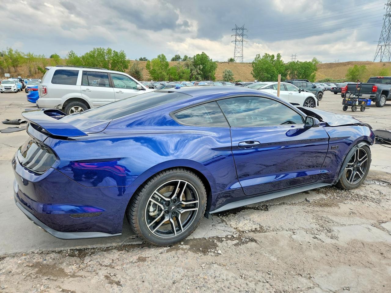 2019 Ford Mustang Gt - Фото 3