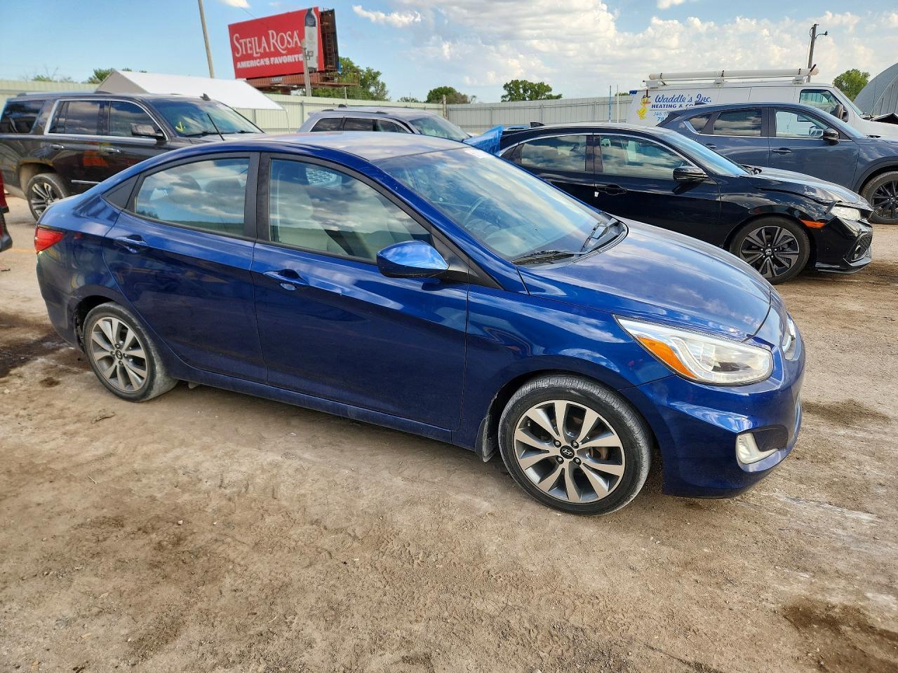 2016 Hyundai Accent Se - Фото 4