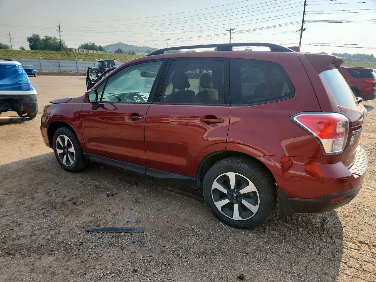 2017 Subaru Forester 2.5I Premium - Фото 2