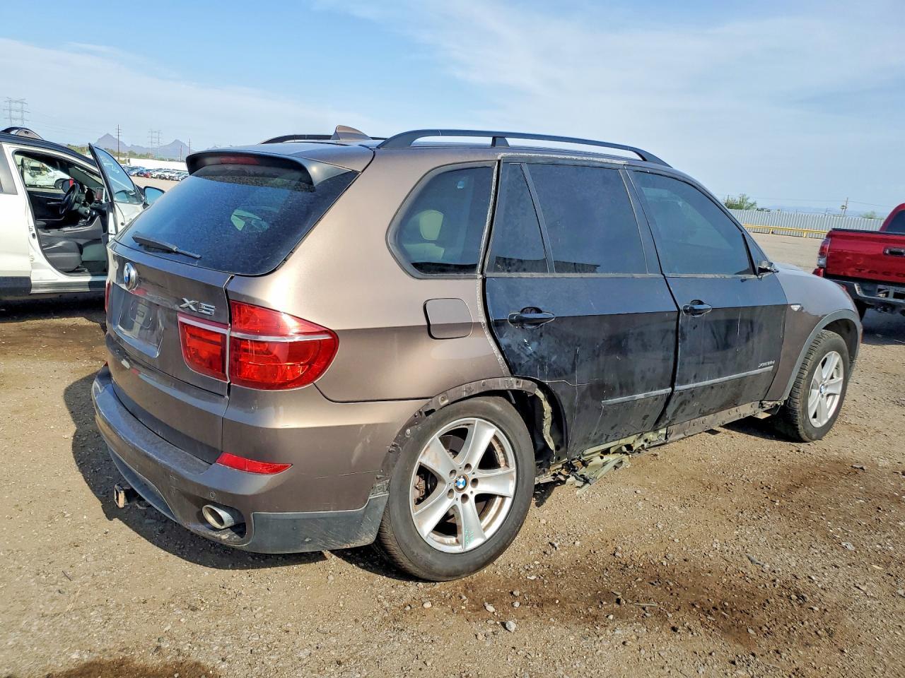 2011 BMW X5 xDrive35D - Фото 3