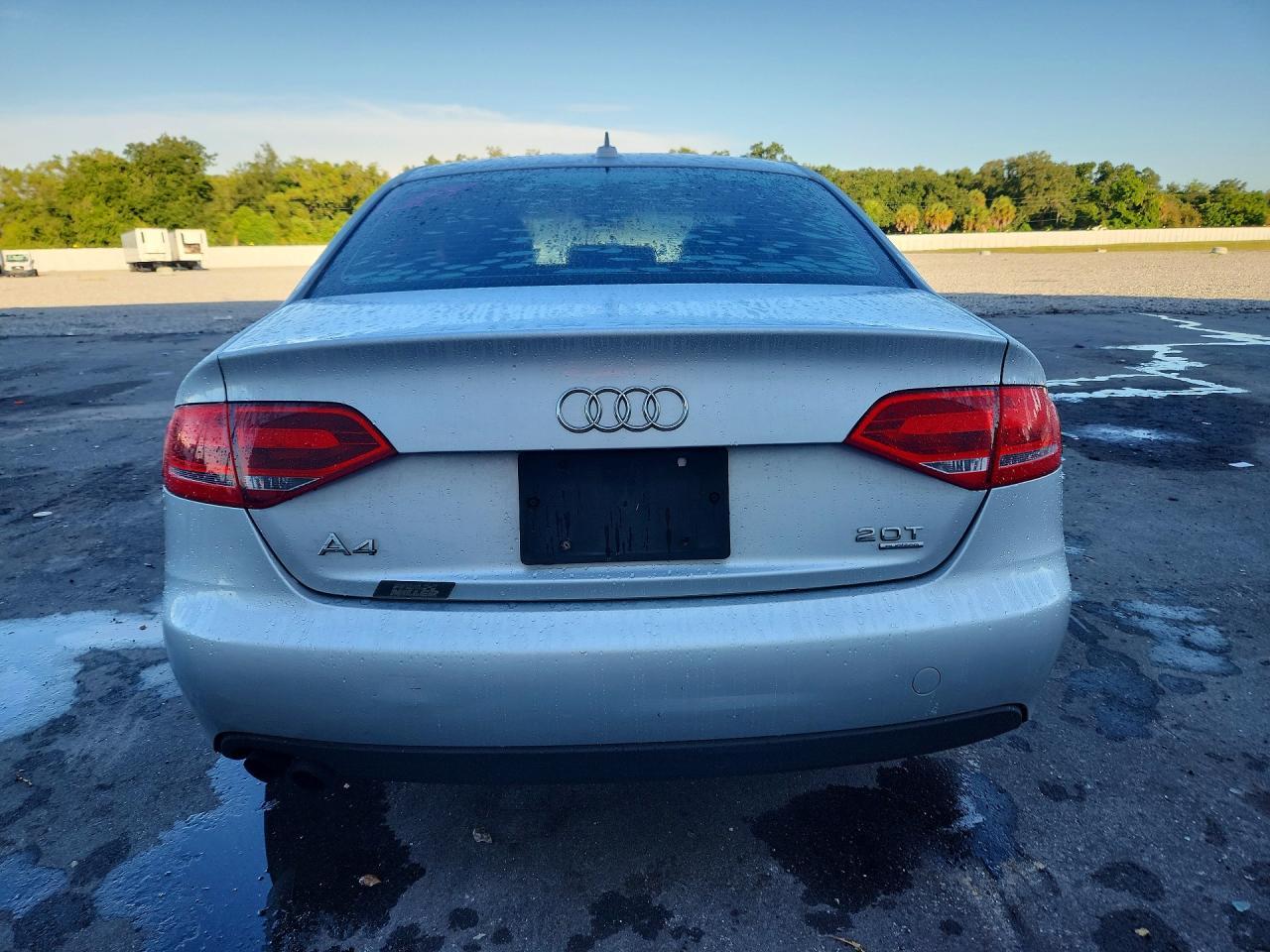 2009 Audi A4 Premium Plus - Фото 6