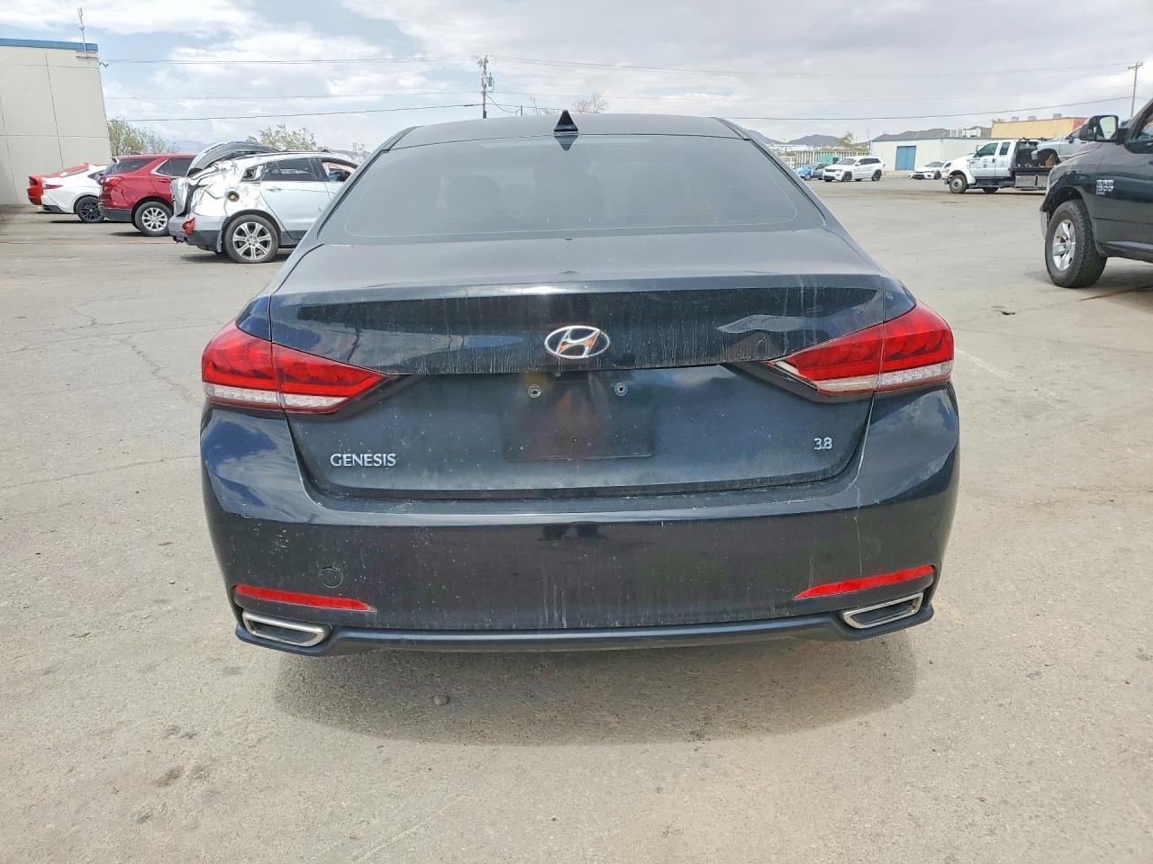 2016 Hyundai Genesis 3.8L - Image 6