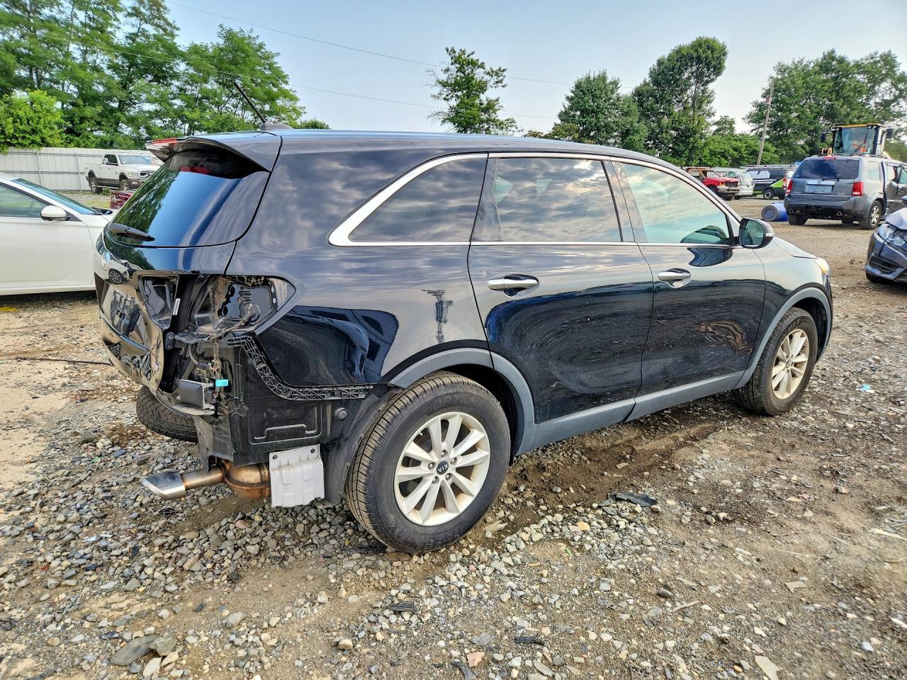 2019 Kia Sorento Lx - Фото 3
