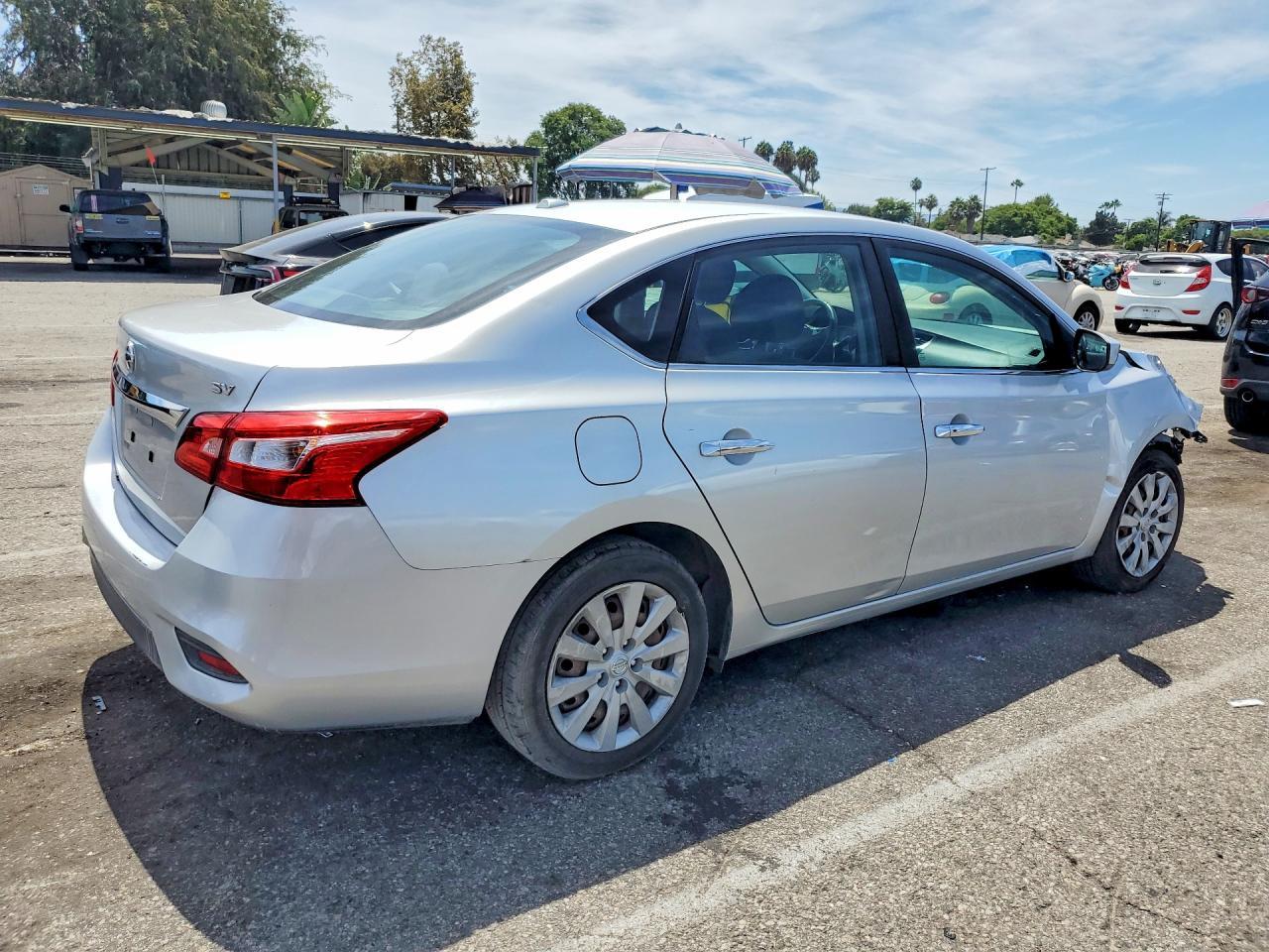 2017 Nissan Sentra Sv - Image 3
