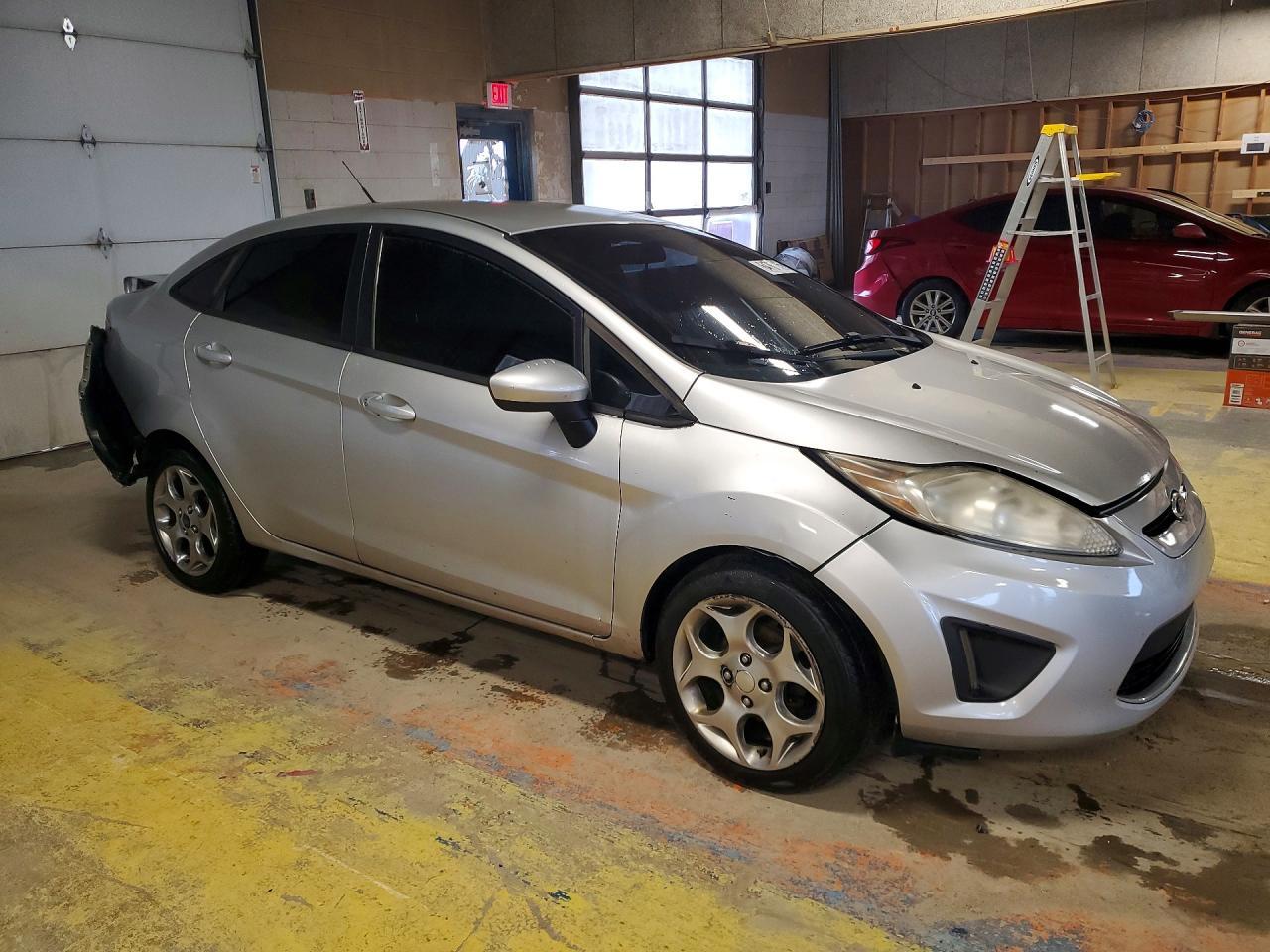 2011 Ford Fiesta S - Image 4