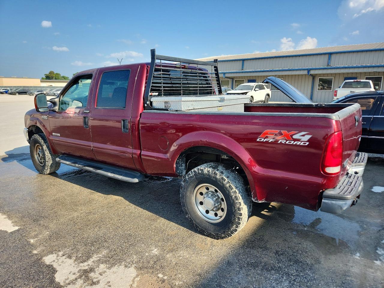 2004 Ford F250 4X4 - Фото 2