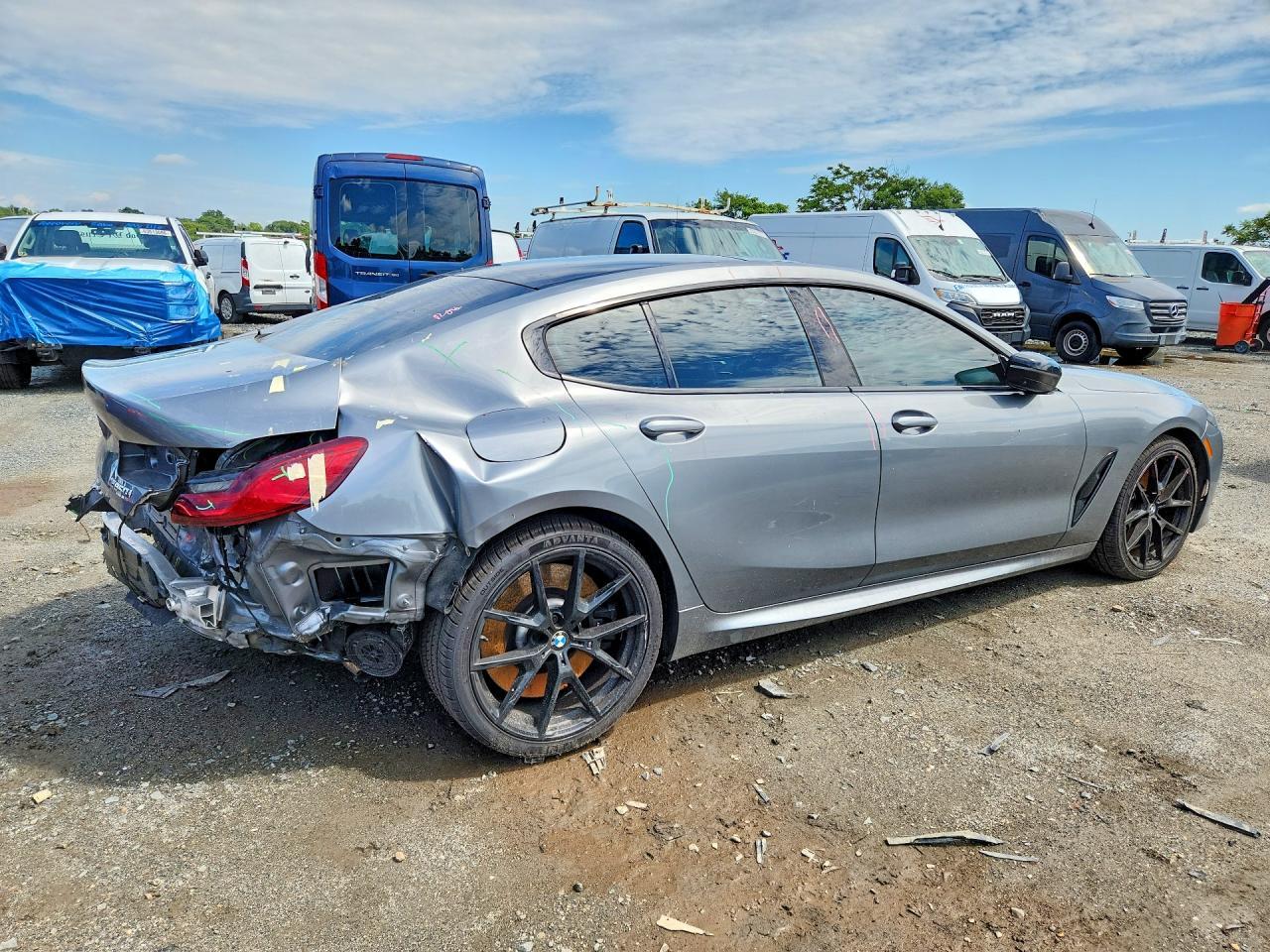 2023 BMW M850Xi - Фото 3