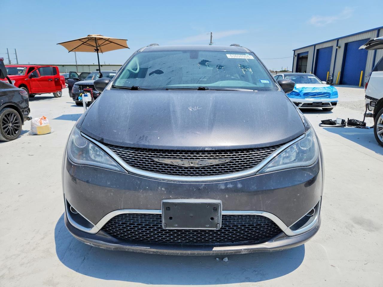 2018 Chrysler Pacifica Touring L - Фото 5