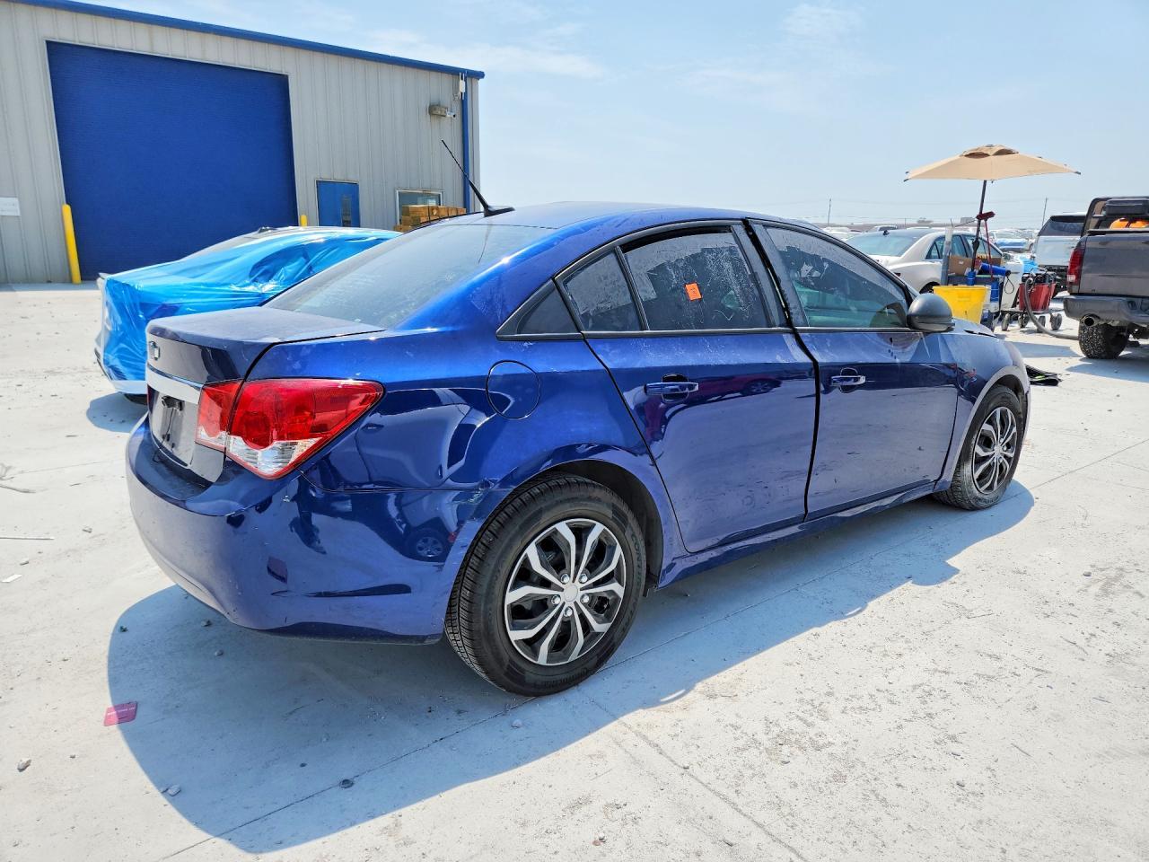 2013 Chevrolet Cruze Ls - Фото 3