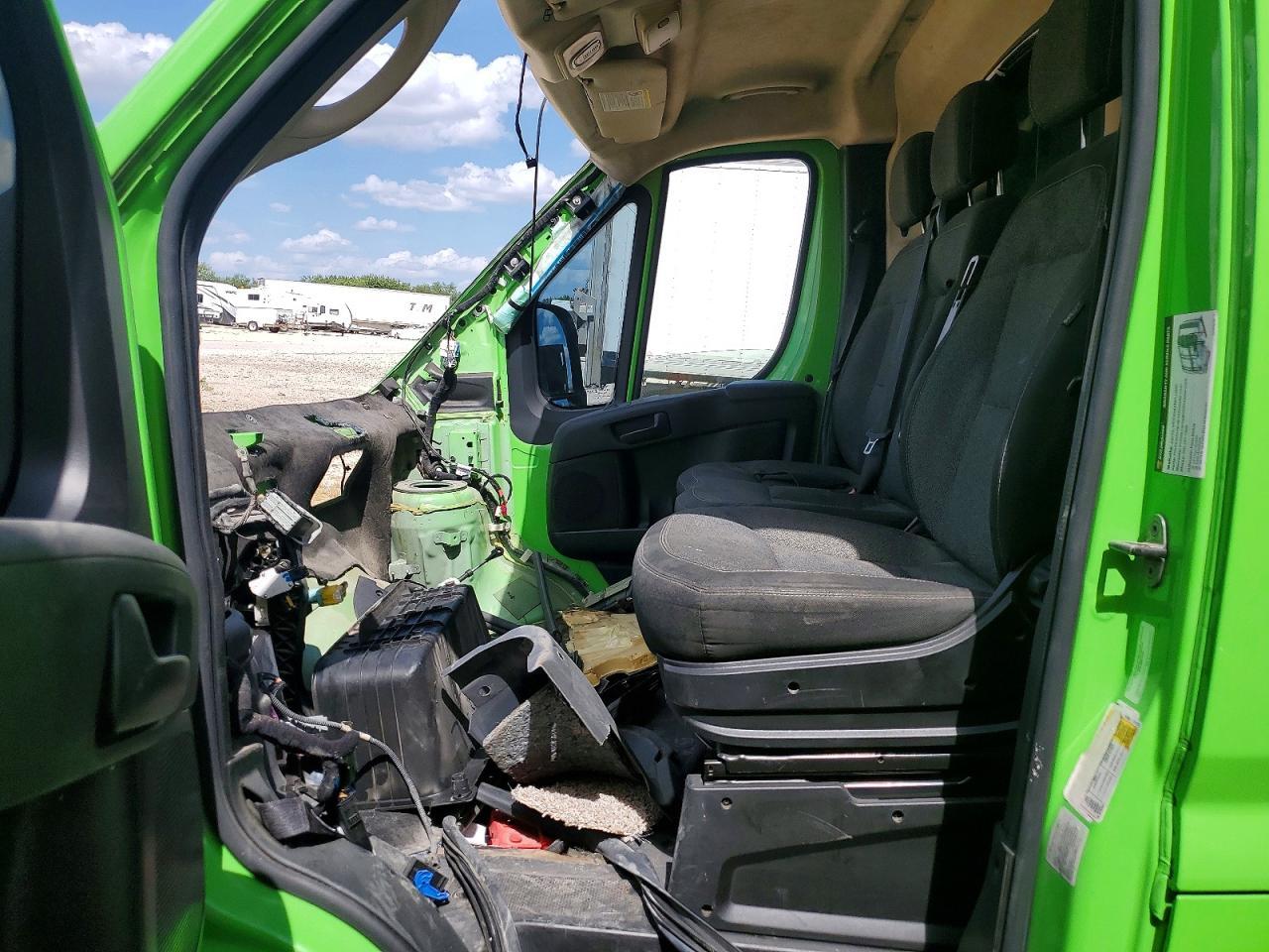 2023 Ram Promaster 3500 Delivery Van - Фото 7