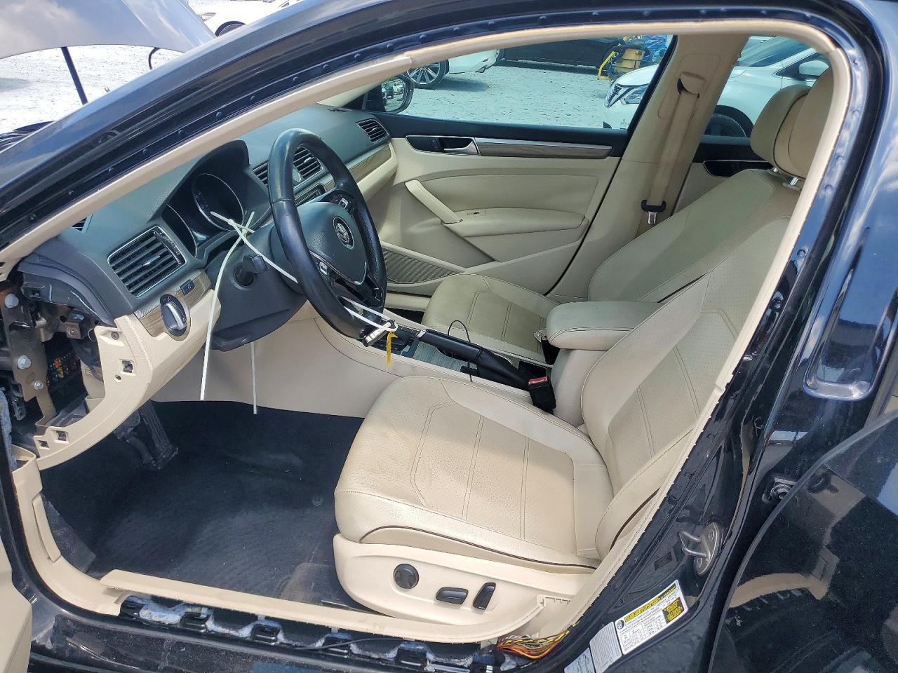2016 Volkswagen Passat Se - Image 7