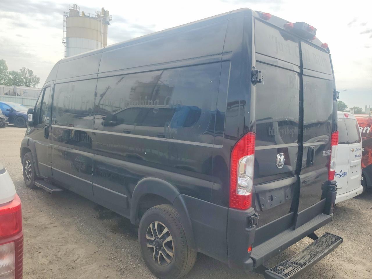 2023 Ram Promaster 2500 Delivery Van - Image 2