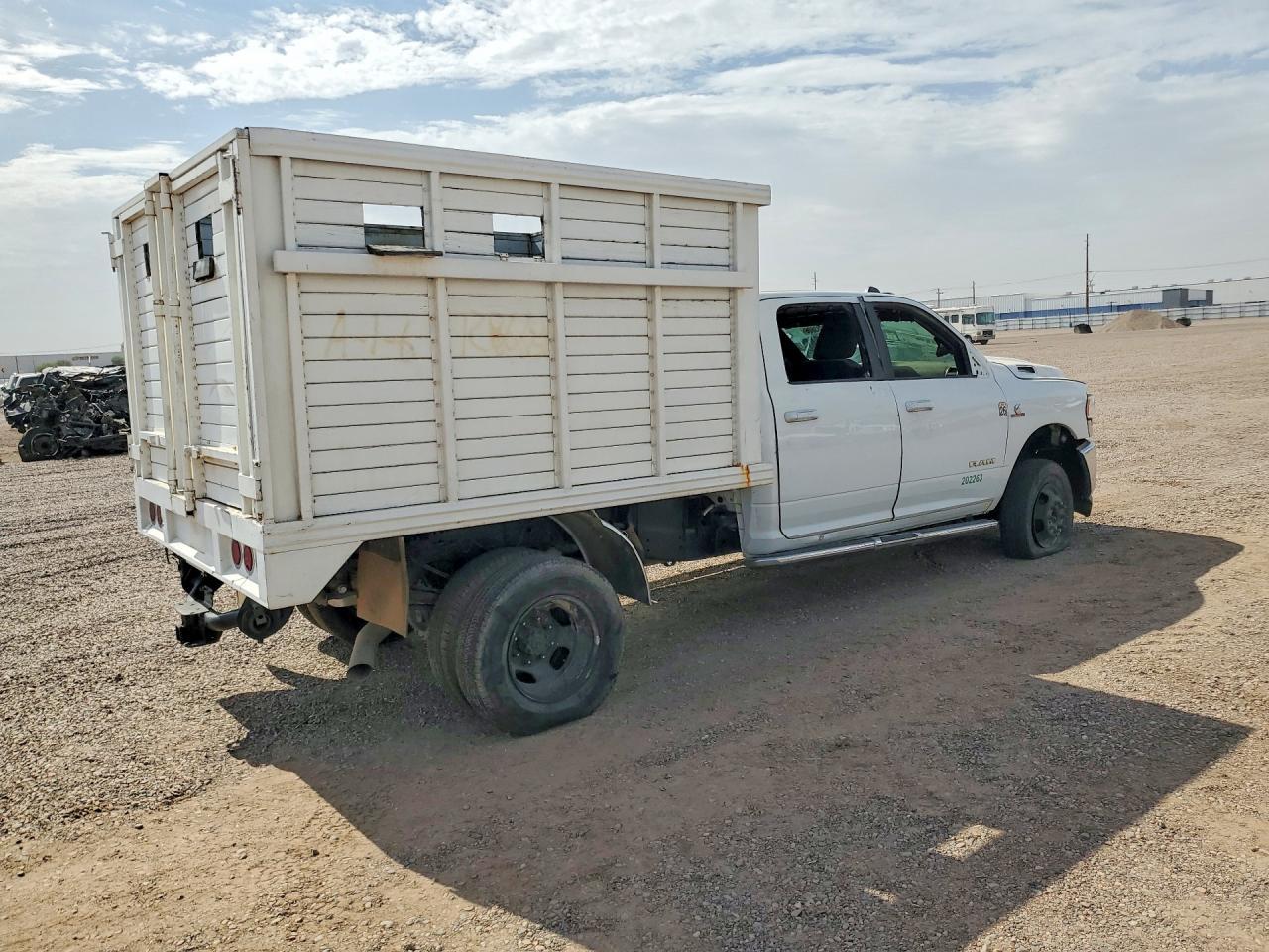 2022 Ram 3500 Big Horn/Lone Star - Фото 3