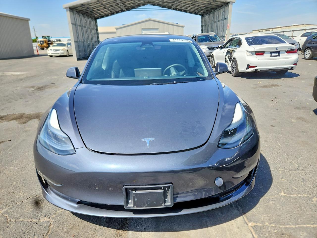 2023 Tesla Model 3 - Фото 5