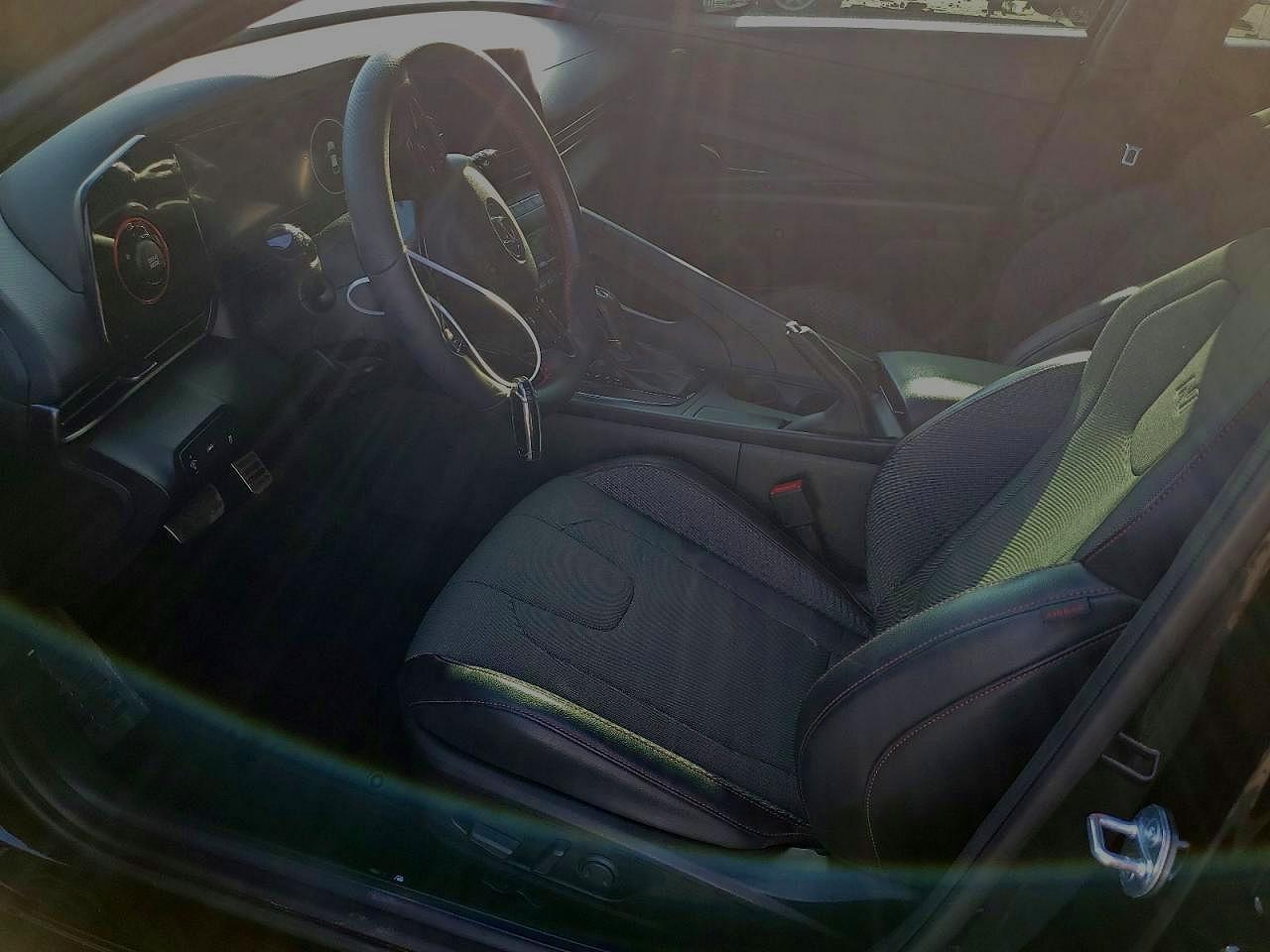 2023 Hyundai Elantra N Line - Image 7