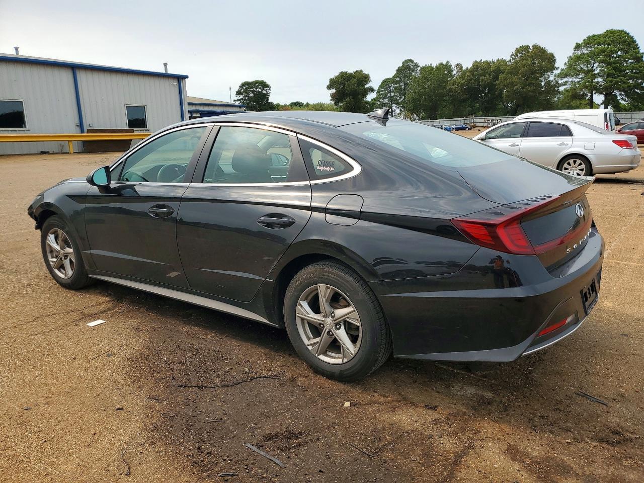 2021 Hyundai Sonata Se - Image 2