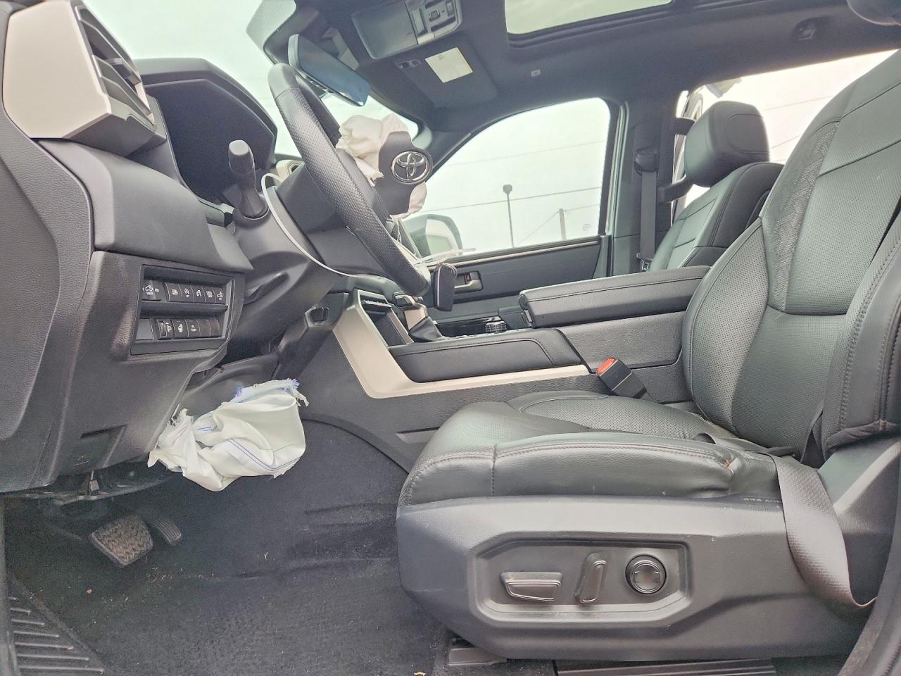 2025 Toyota Tundra - Фото 7