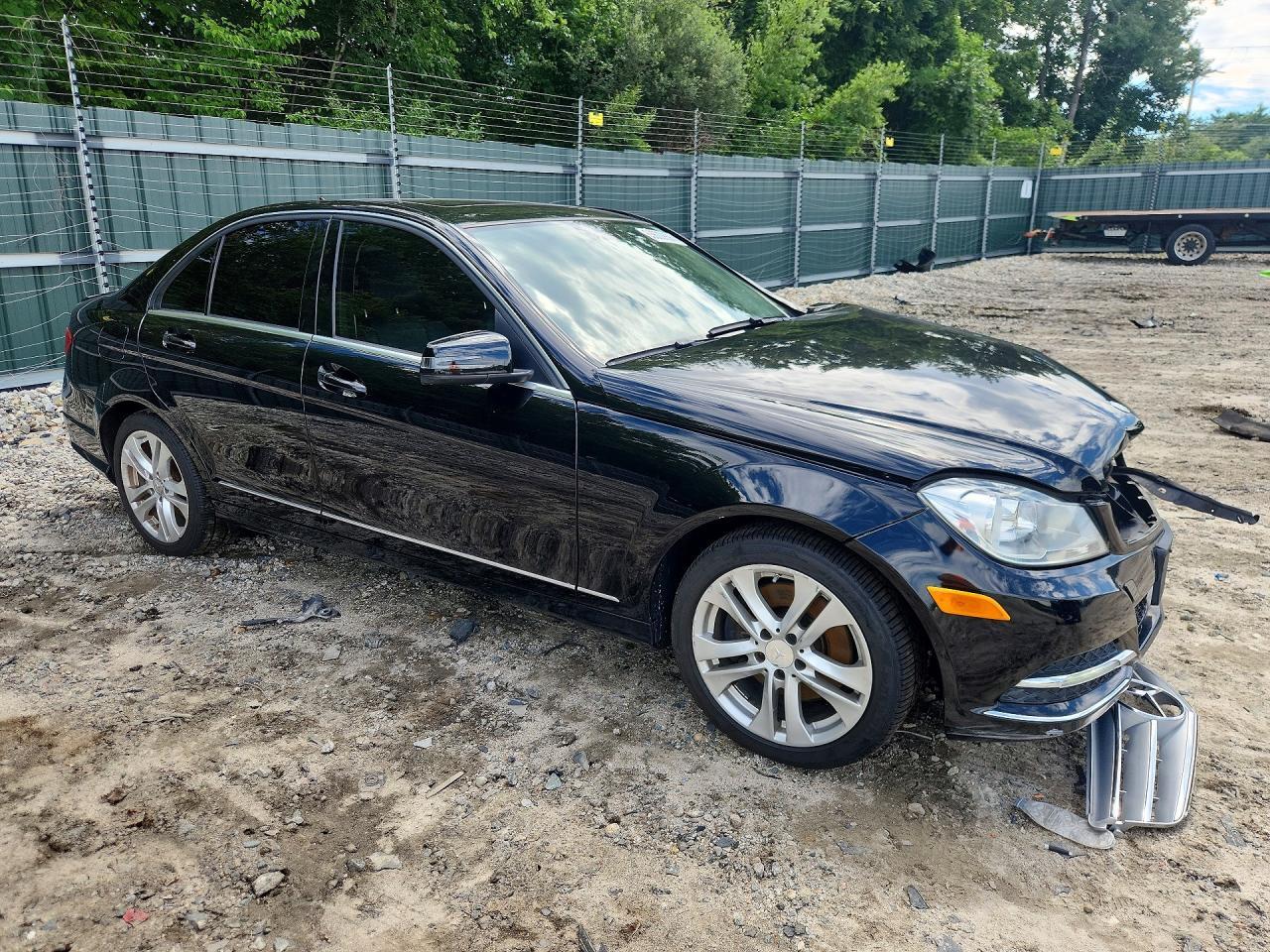 2014 Mercedes-Benz C 300 4Matic - Фото 4