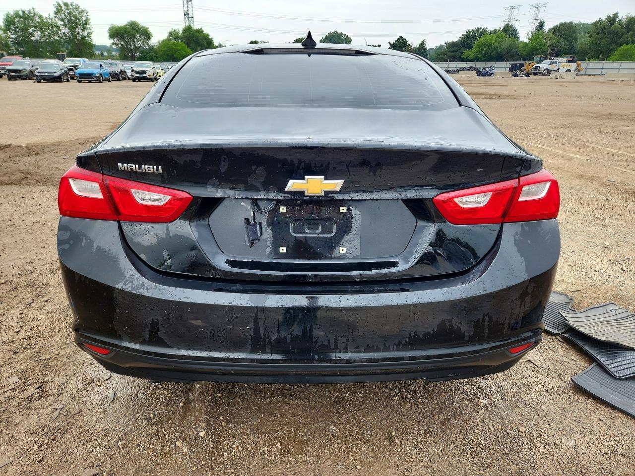 2017 Chevrolet Malibu Ls - Фото 6