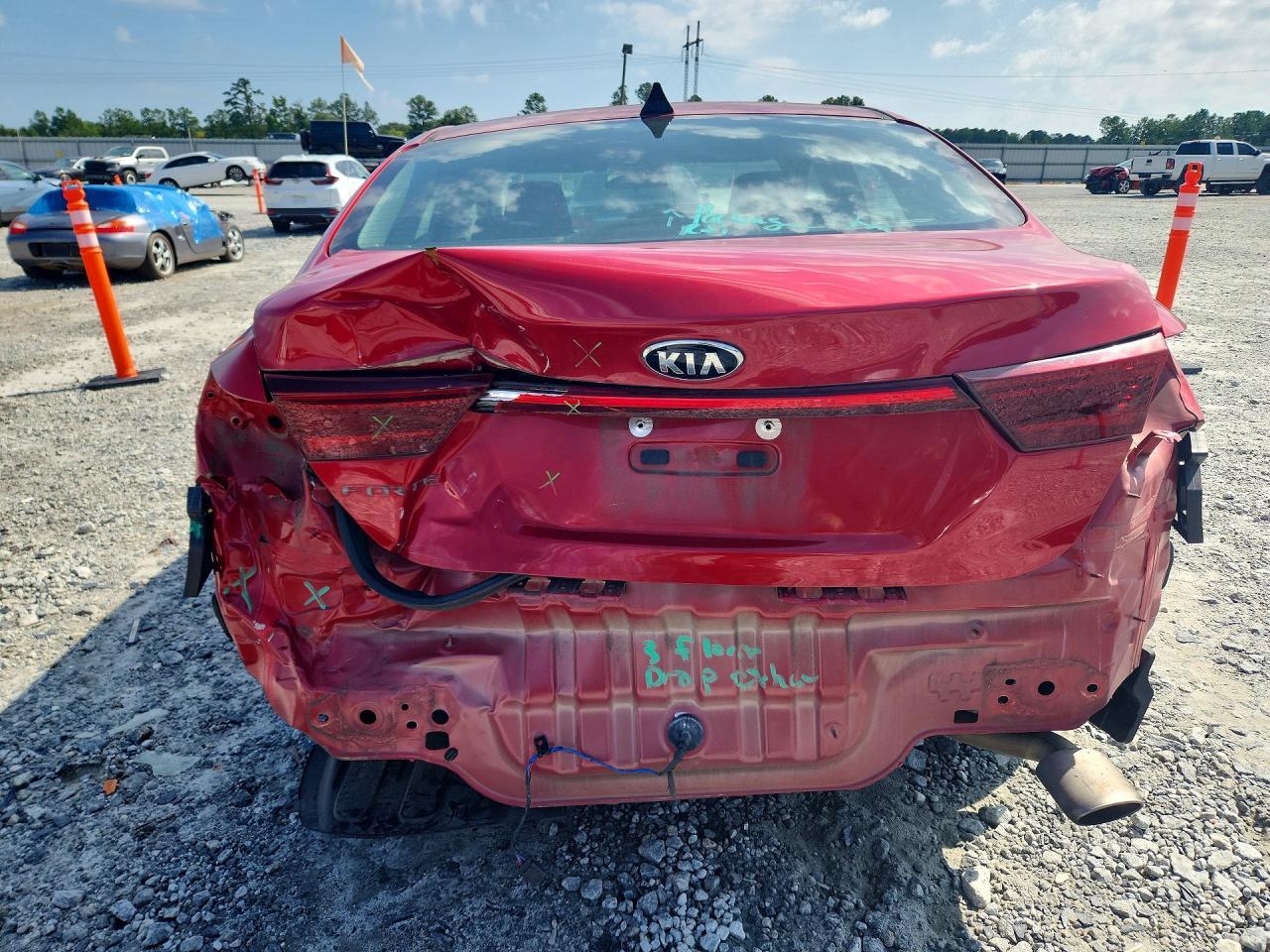 2021 Kia Forte Lxs - Image 6