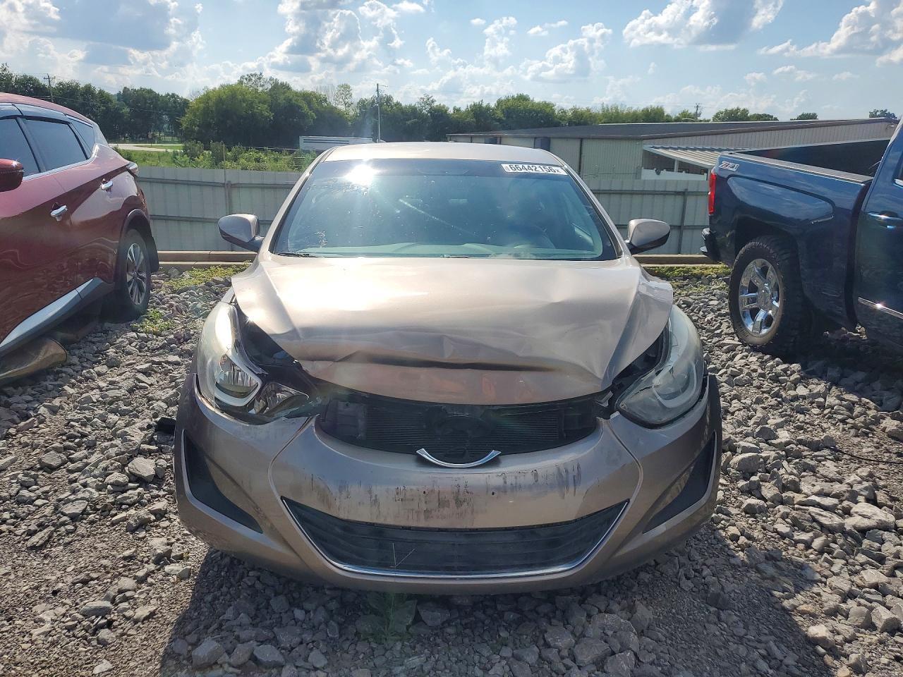 2014 Hyundai Elantra Se - Фото 5