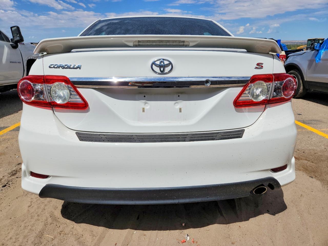 2013 Toyota Corolla S - Фото 6