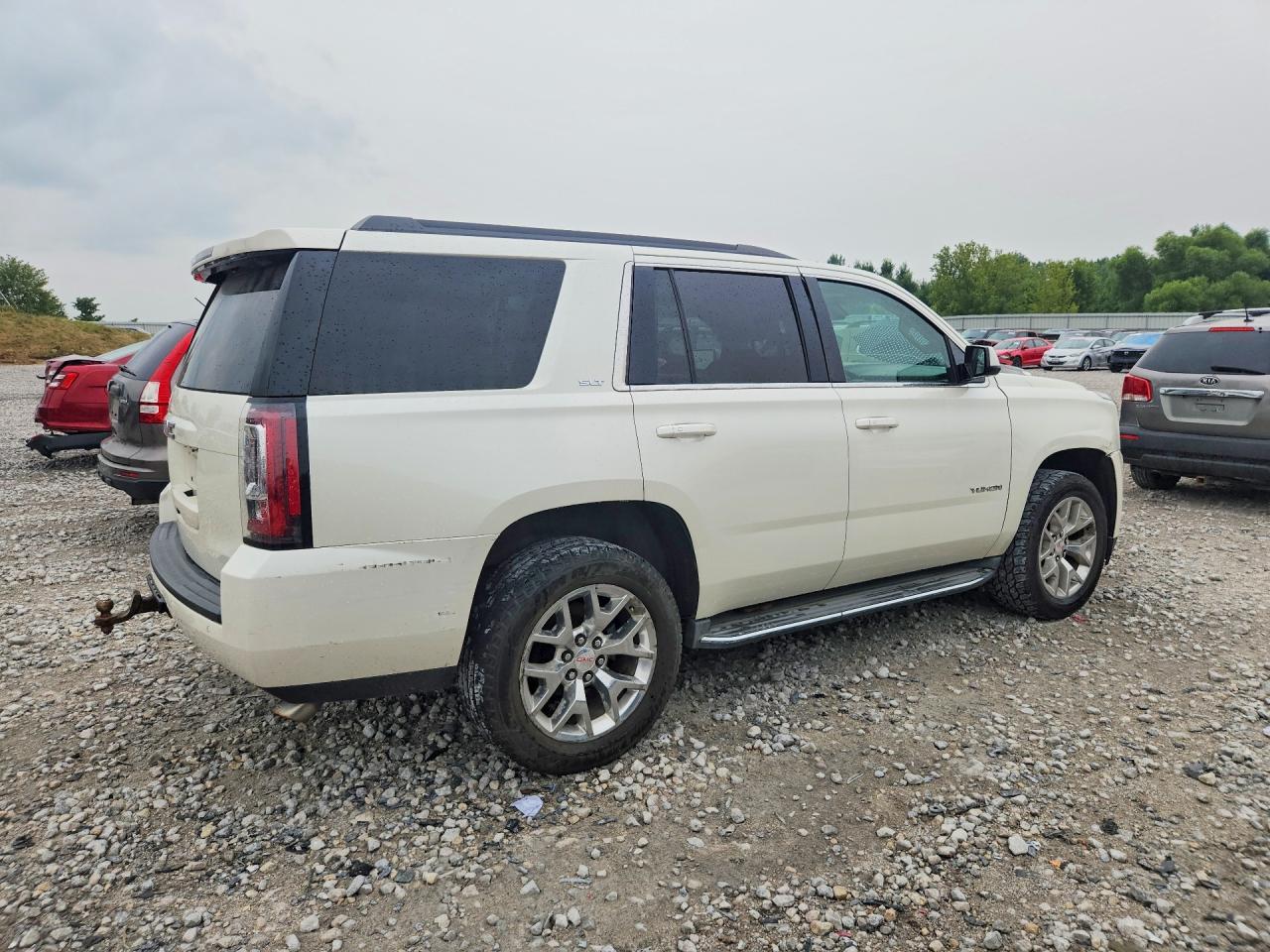 2015 GMC Yukon Slt - Фото 3