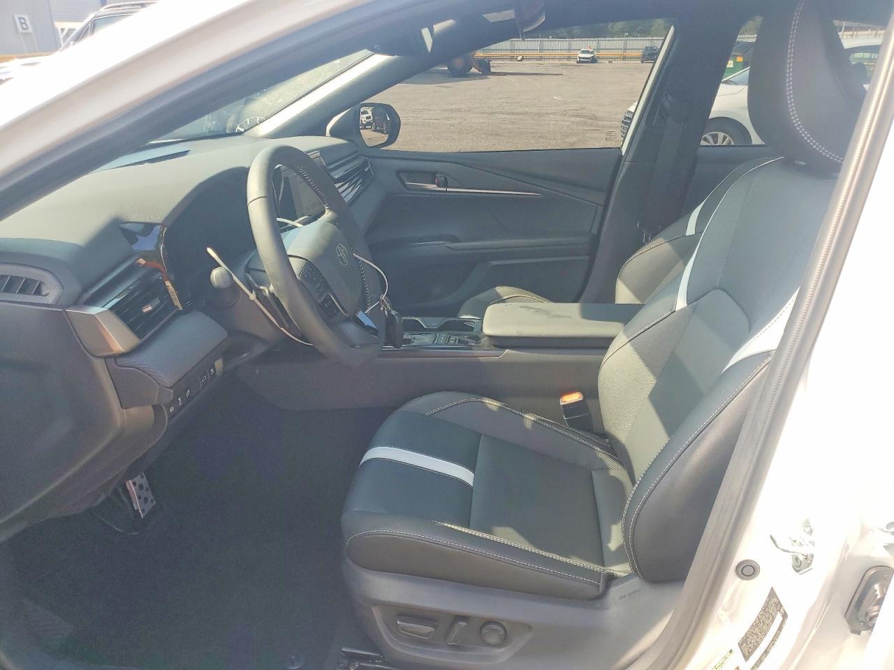 2026 Toyota Camry Se - Фото 7